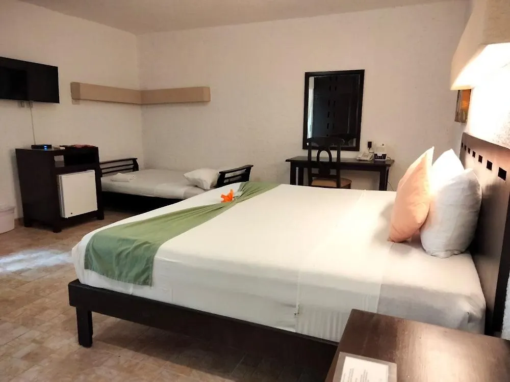 ****  Luciana Hotel & Beach Club Playa del Carmen Mexico