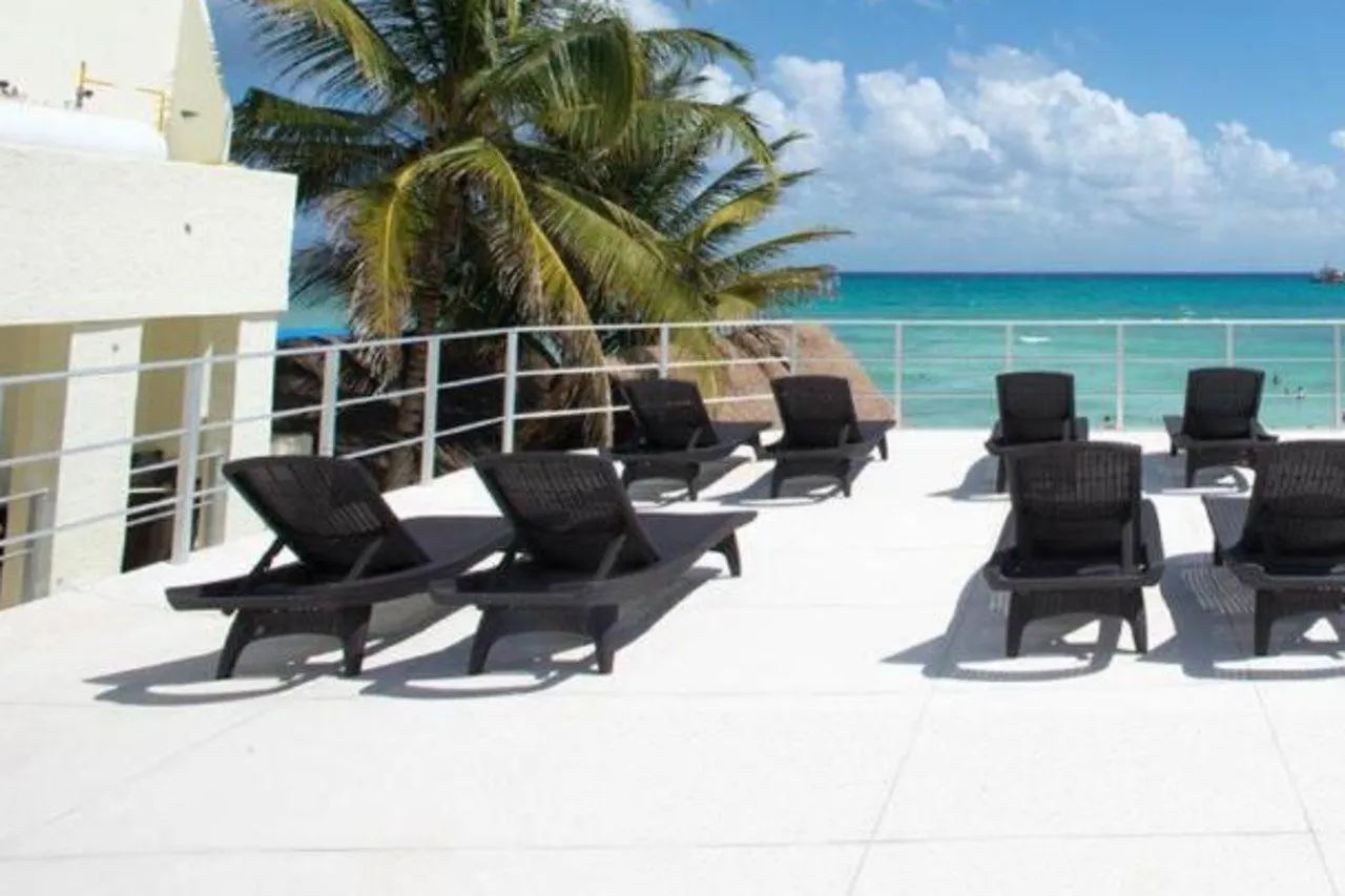 Luciana Hotel & Beach Club Playa del Carmen 4*,  Mexico